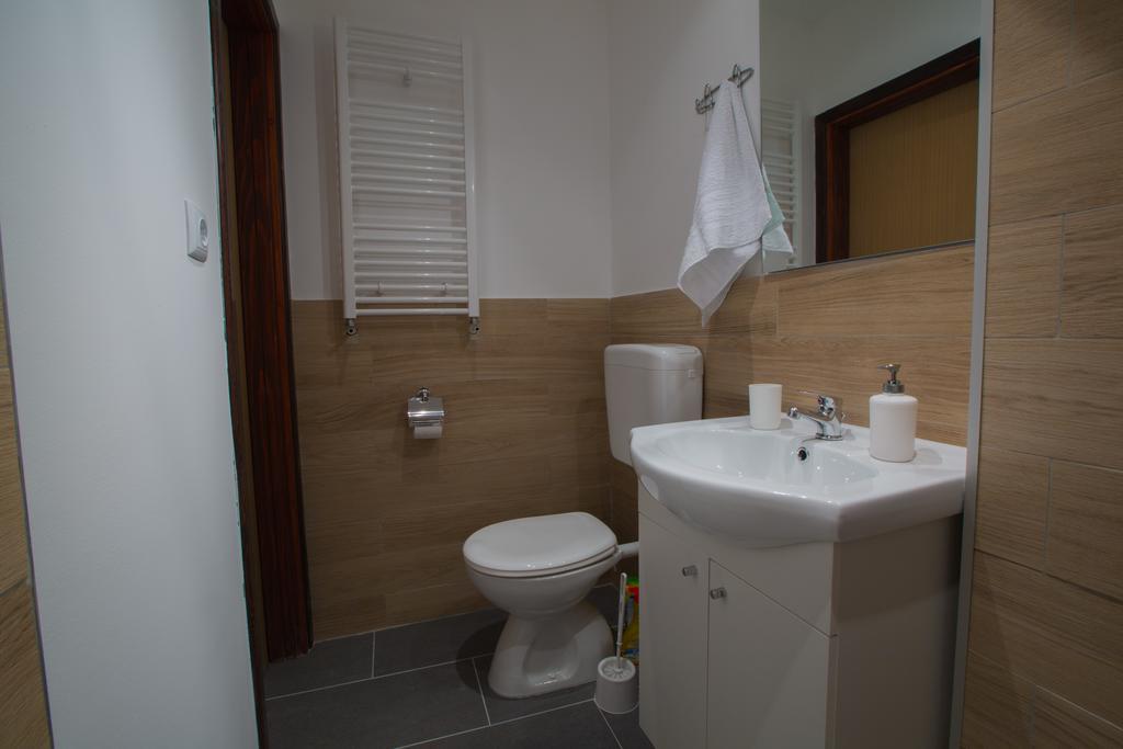 Apartments Zora Senj  Luaran gambar