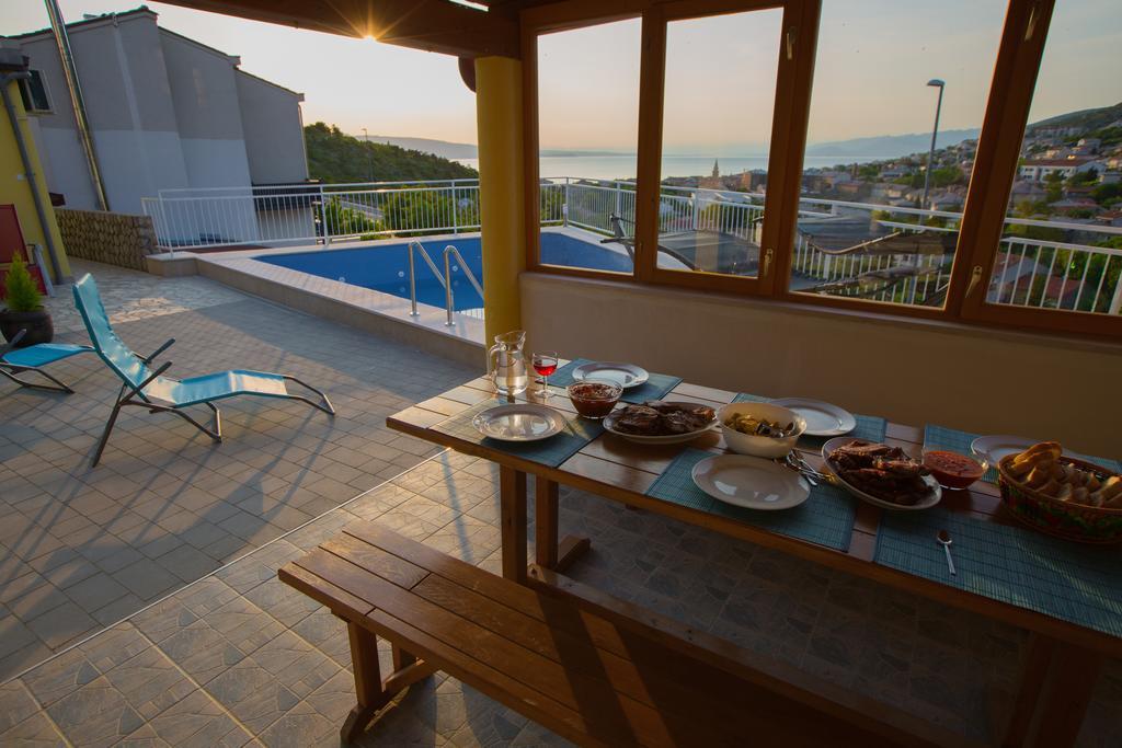 Apartments Zora Senj  Luaran gambar